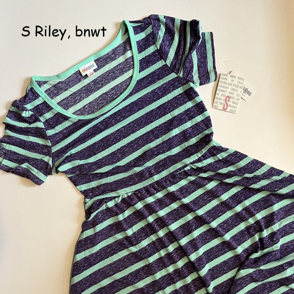Small Lularoe Riley dress, purple and green stripes, pockets